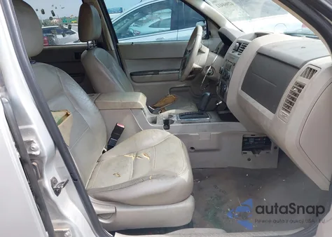 2008 Ford Escape Xlt z USA, uszkodzony, nr VIN 1FMCU03148KA52023